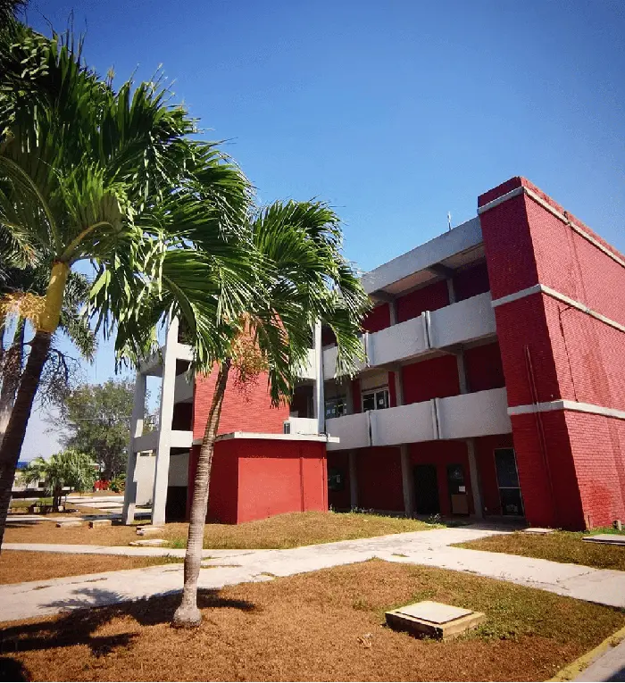 Edificio Laboratorio de cine digital FADYCS UAT